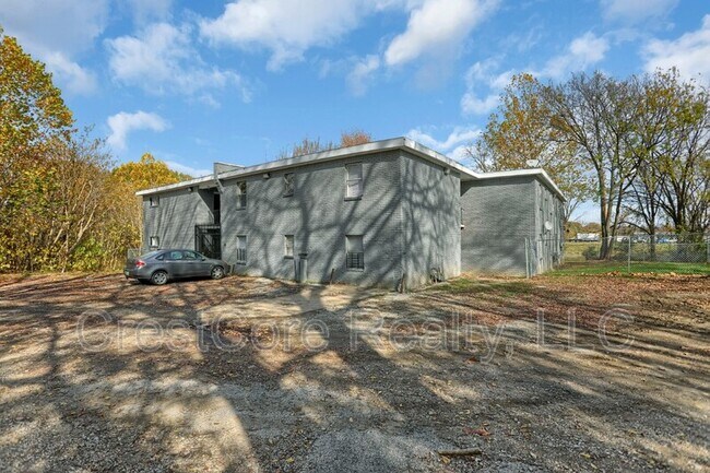 Building Photo - 799 Mississippi Blvd