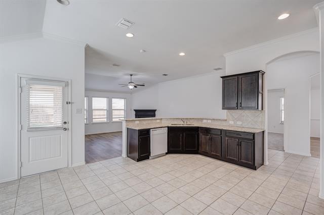 Building Photo - 4009 Pecan Meadow Dr