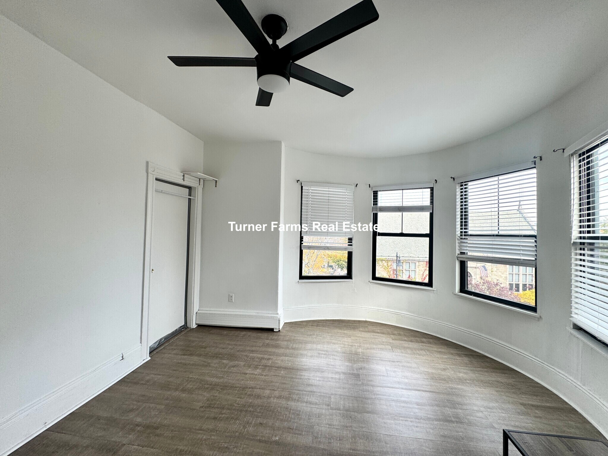 Building Photo - 1510 Tremont St