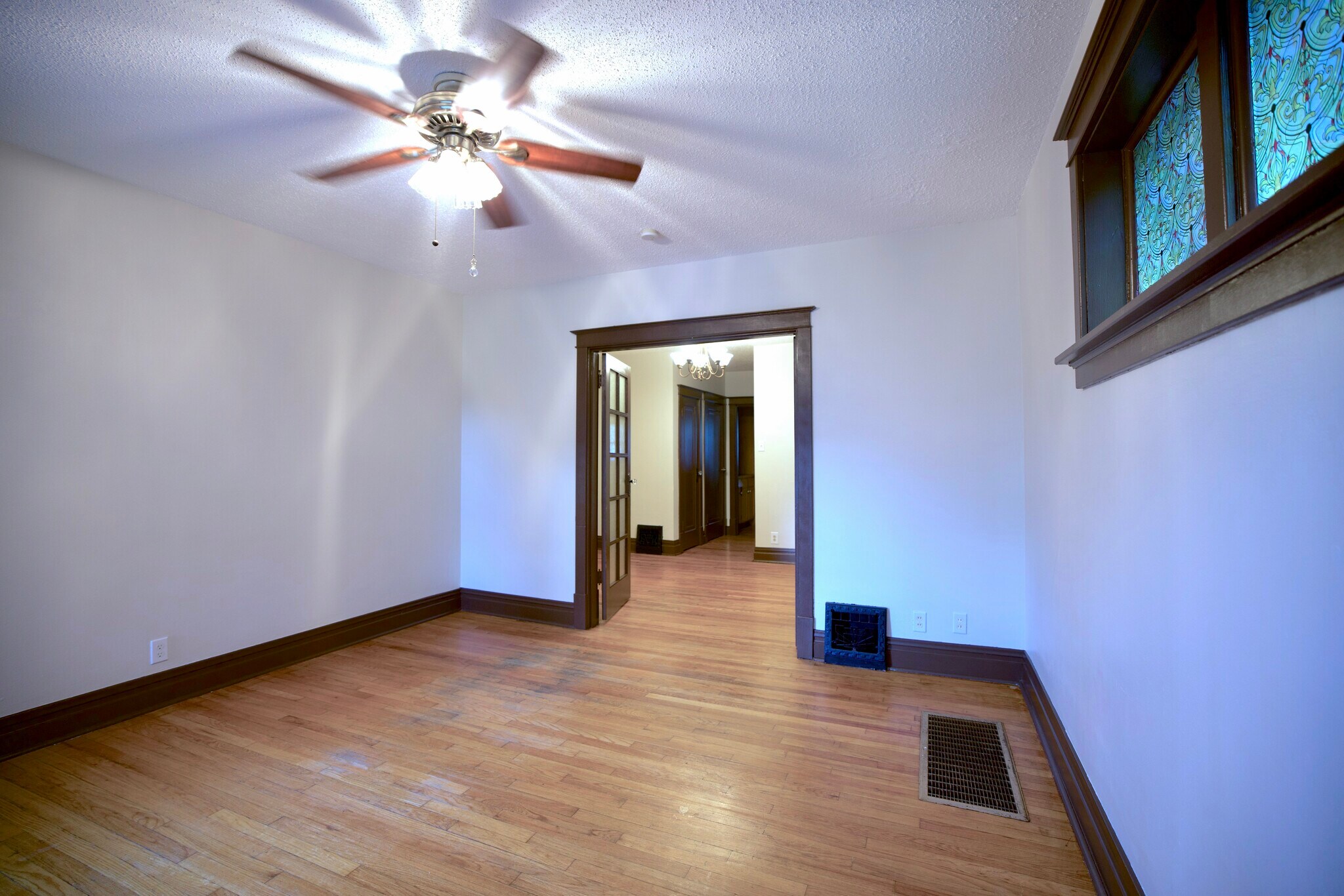 Building Photo - 3923 Dunnica Ave