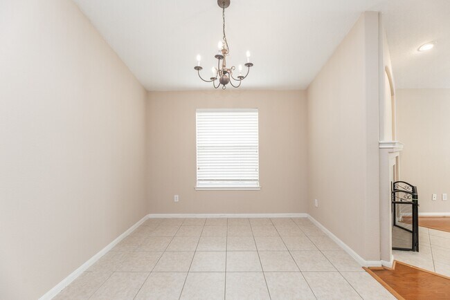 Building Photo - 25219 Spring Iris Ln