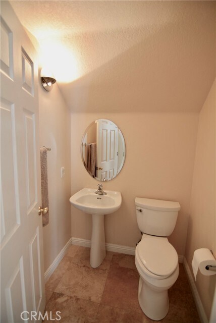Building Photo - 50 Rue Du Chateau