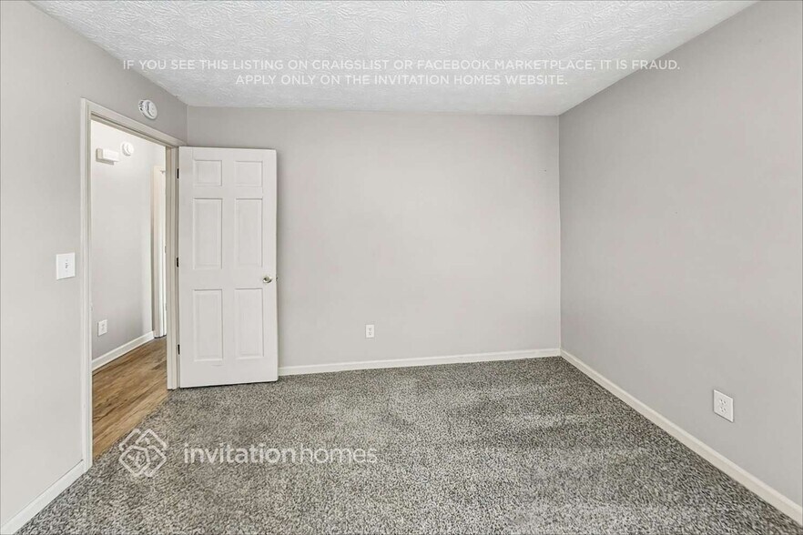 Building Photo - 113 Carrollwood Dr