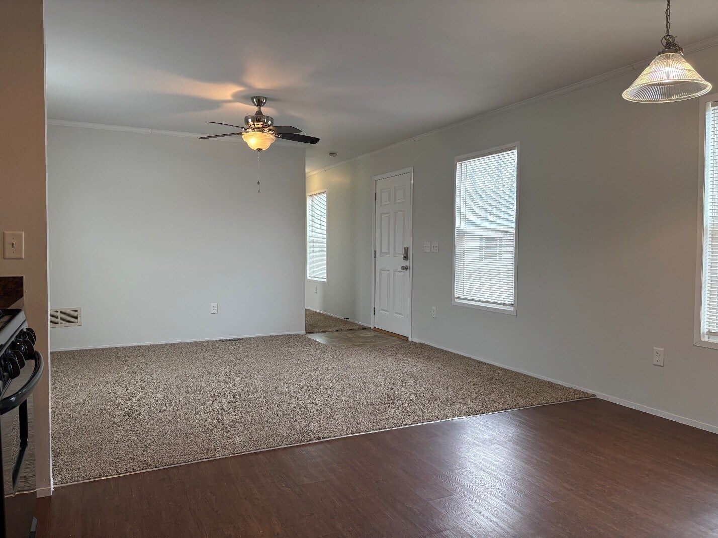 Building Photo - 1921 Winter Park Dr