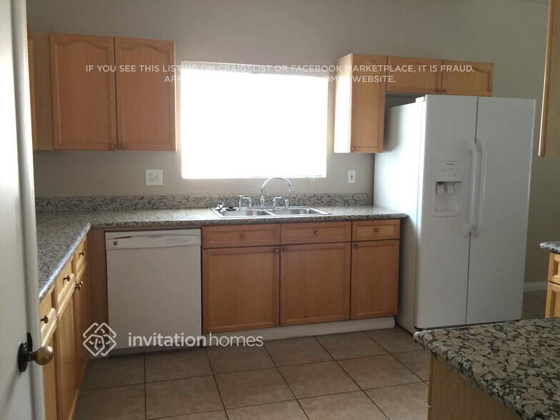 Building Photo - 7308 N Mountain Thicket St