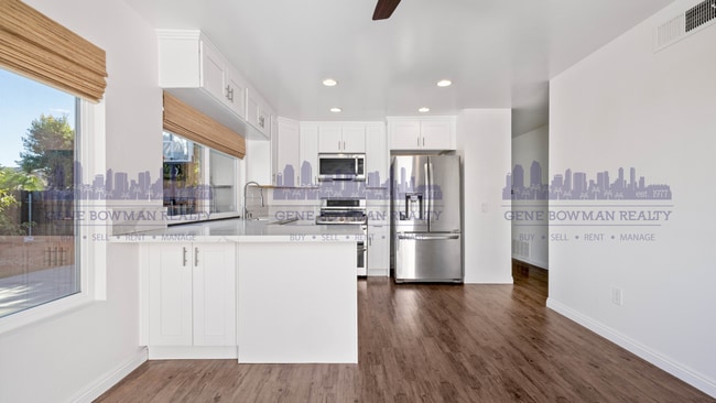 Primary Photo - Beautiful 3 Bedroom / 2 Bathroom Home with Yard & 2-Car Garage – Conveniently Located in Paradise...