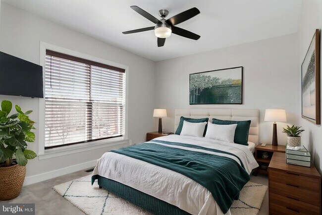 Building Photo - 612 Marina Landing Ln