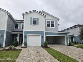 Building Photo - 203 Brandon Lks Dr