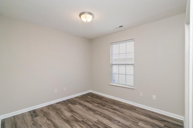 Building Photo - 10552 Missoula Way