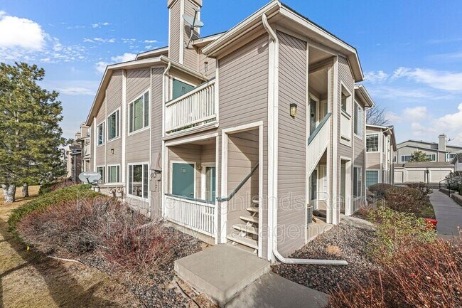 Building Photo - 8381 Pebble Creek Way