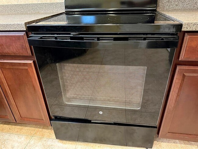 Building Photo - 11801 Castine St