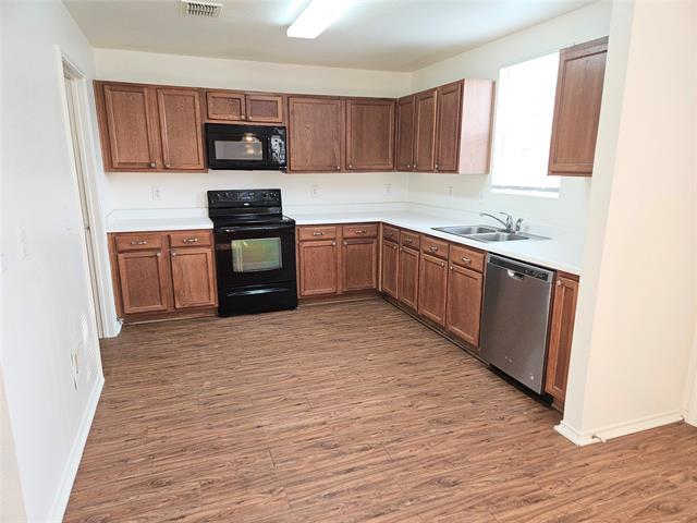 Building Photo - 932 Mosaic Dr