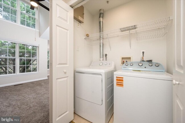 Building Photo - 77 Harbour Heights Dr