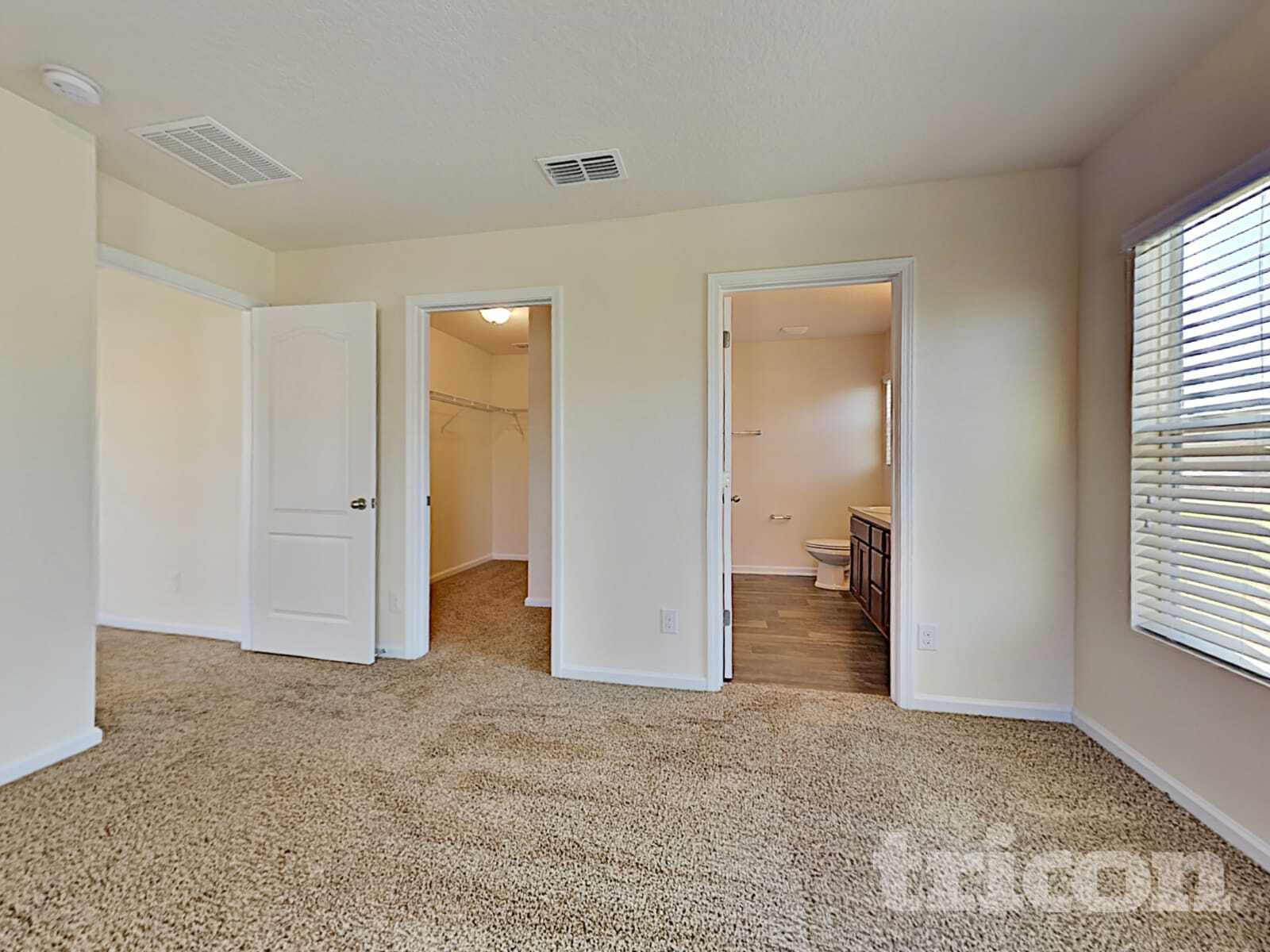 Building Photo - 3323 Canyon Falls Dr