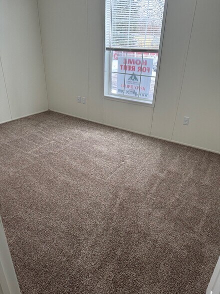 Building Photo - 75 Terrace Ct