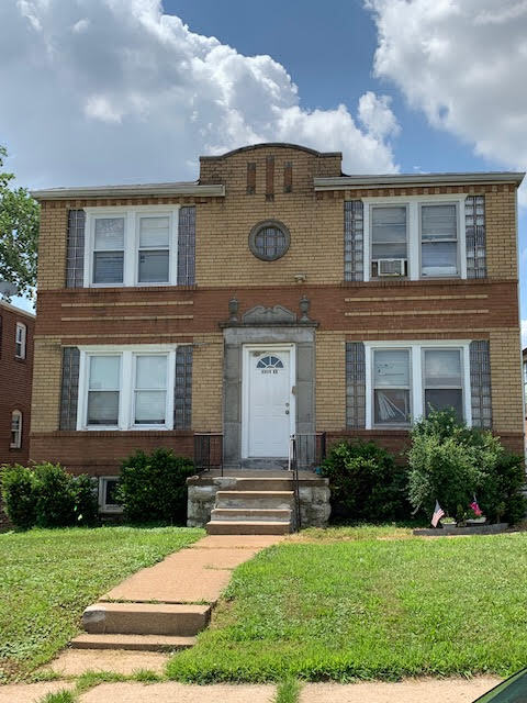 Building Photo - 4960 Kemper Ave