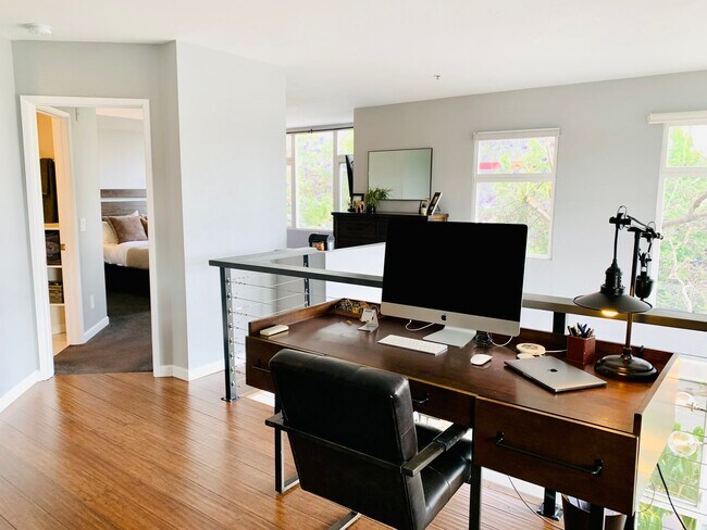 Building Photo - Live in the Heart of Little Italy! GORGEOUS 2BD/2BA Condo w/ Loft!