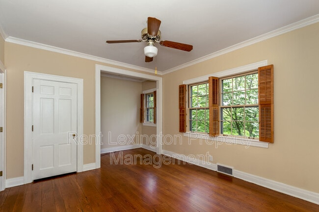 Building Photo - 149 Westgate Dr