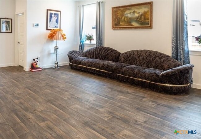 Building Photo - 14020 Neskar Dr