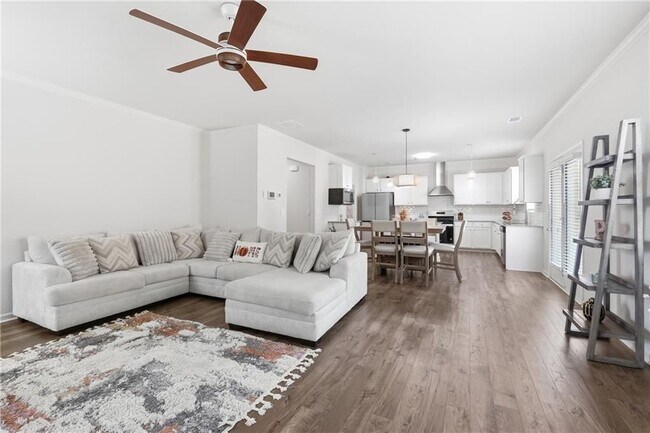 Building Photo - 4910 Bramblett Grove Pl