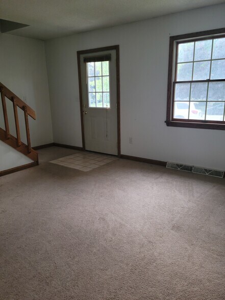 Building Photo - 5362 Cider Mill Rd