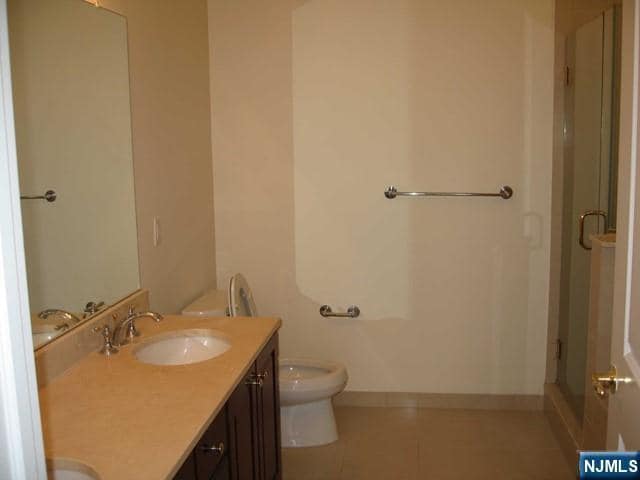Building Photo - 2411 Windsor Park Ct