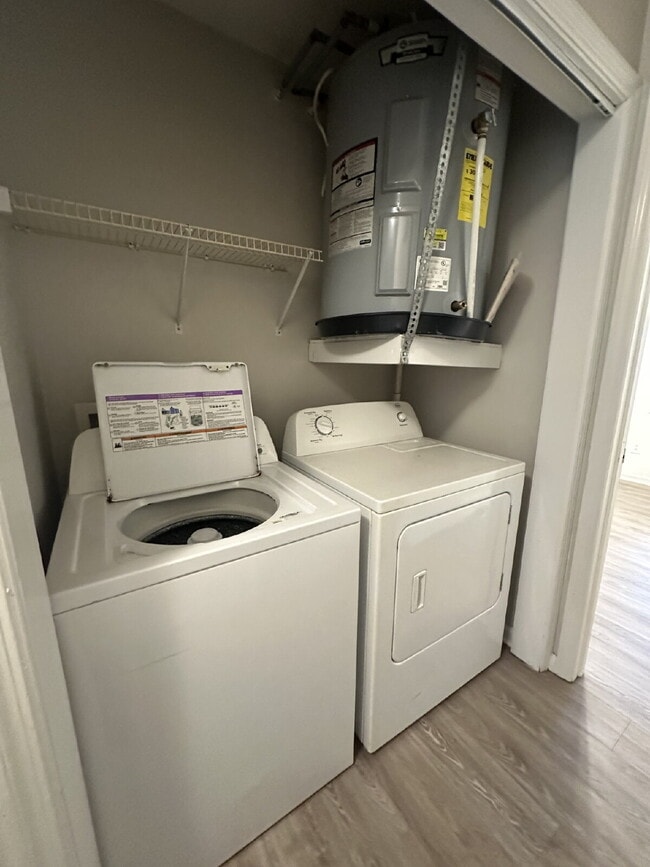 Building Photo - 147 Marlene Dr