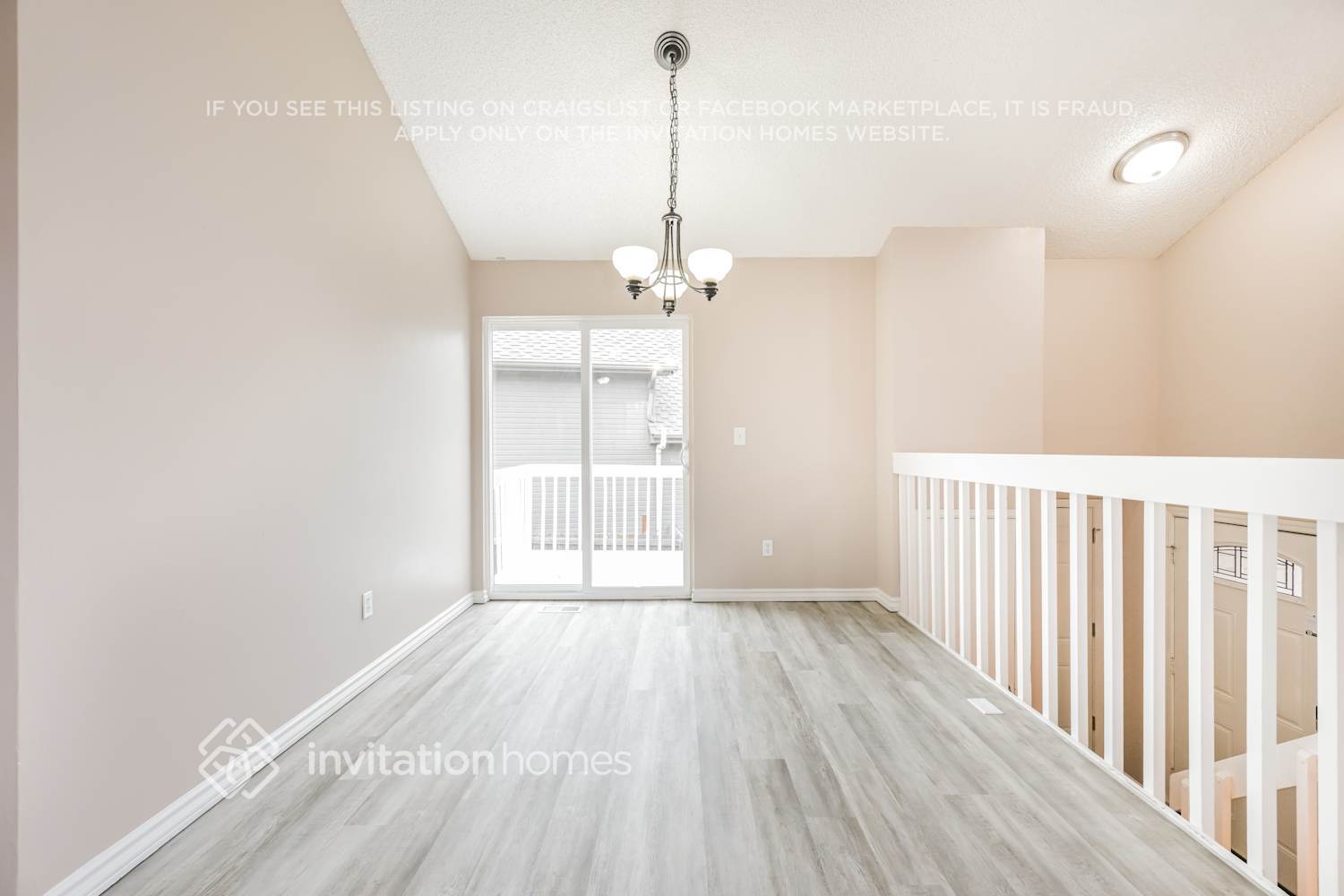 Building Photo - 4685 S Buckley Way