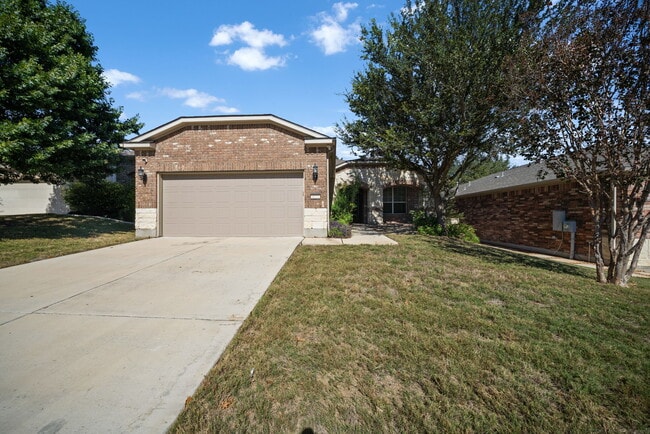 Primary Photo - 4054 Deep River