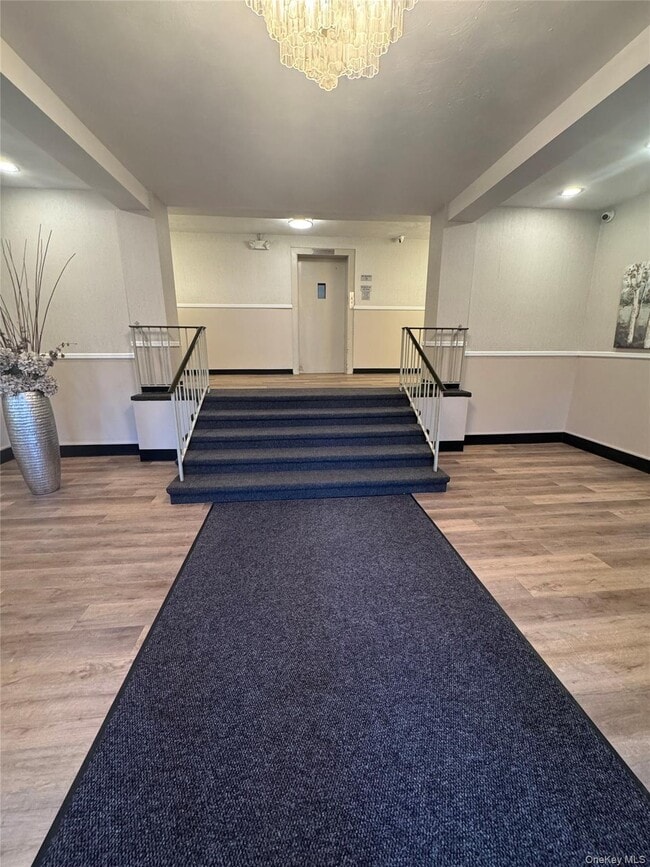 Building Photo - 2261 Palmer Ave