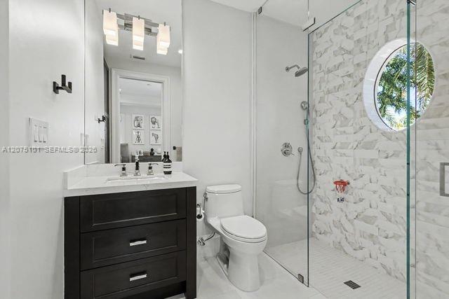 Building Photo - 2627 Castilla Isle