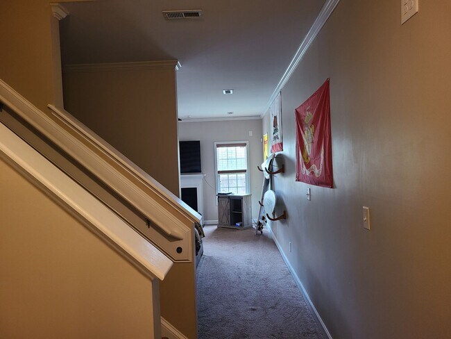 Building Photo - 4 Bedroom 2.5 Bath unfurnished home - Peggy's Cove Sneads Ferry