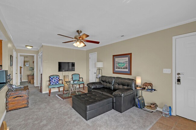 Building Photo - Call Sabrina at 757-767-0767 to schedule a tour!