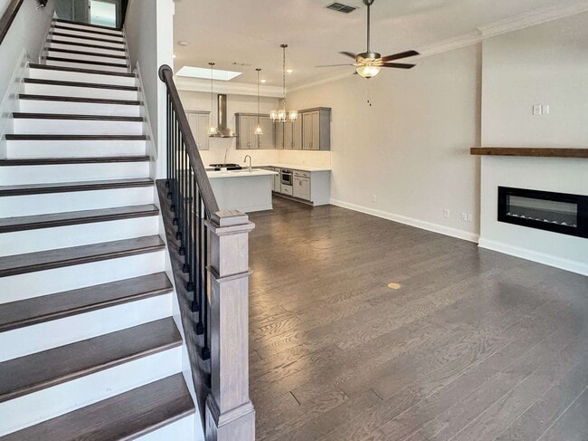 Building Photo - 671 Stickley Oak Way
