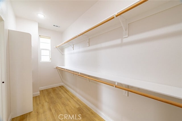 Building Photo - 3152 E Olympic Dr