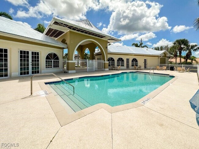 Building Photo - 16905 Colony Lakes Blvd