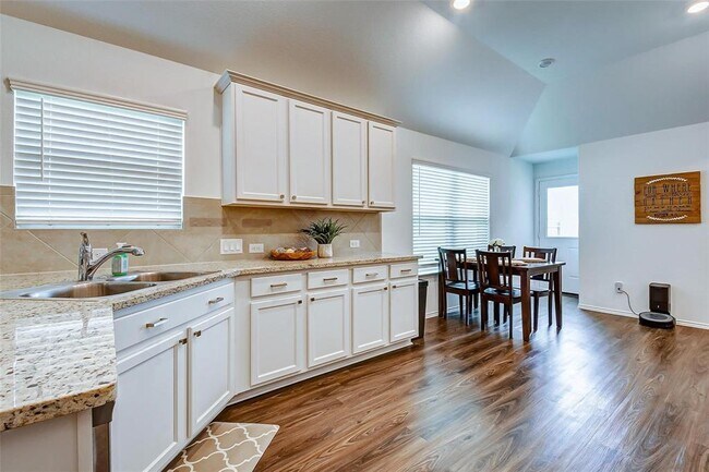 Building Photo - 26022 Steele Flower Dr