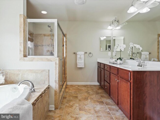 Building Photo - 21076 Goose Preserve Dr