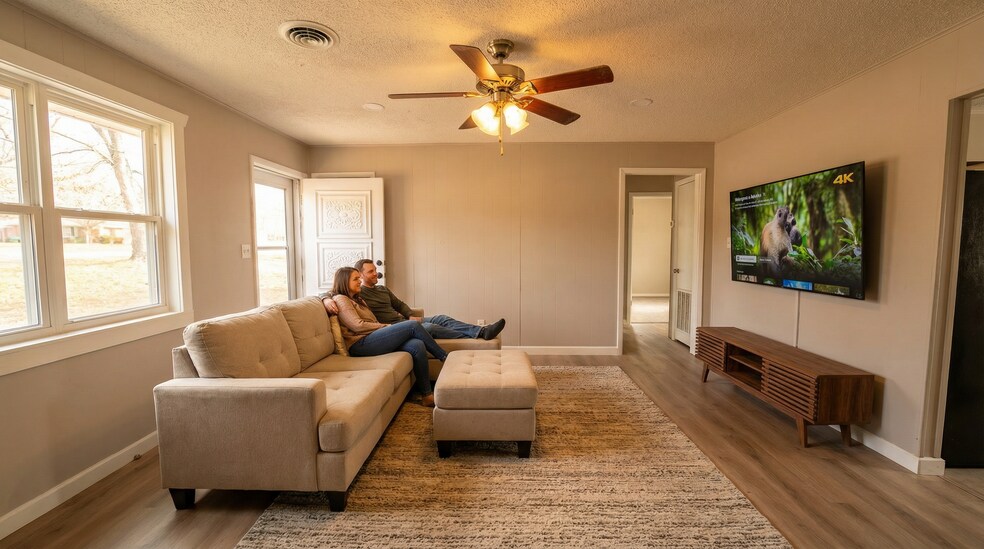 Building Photo - 2904 Patrick Ave