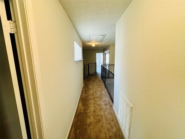Building Photo - 5810 Twisted Pine Ct
