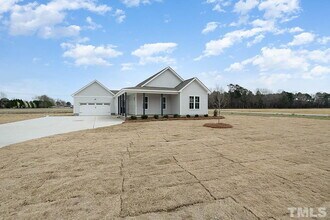 Building Photo - Single Family Home