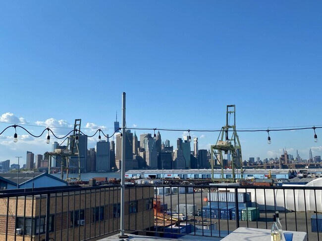 Building Photo - 62 Degraw St