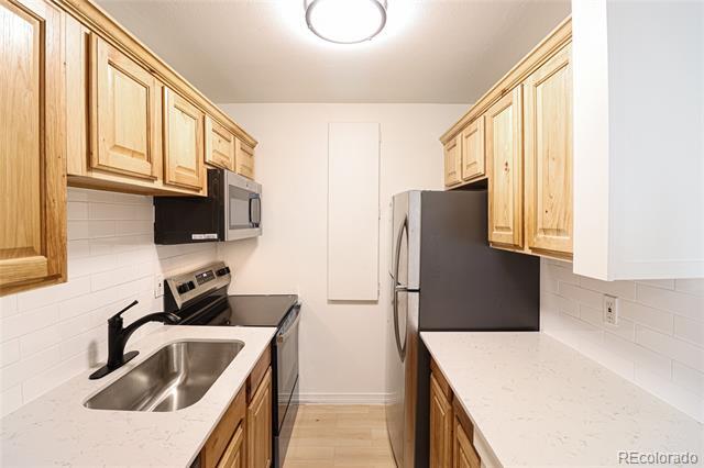 Building Photo - 5875 E Iliff Ave