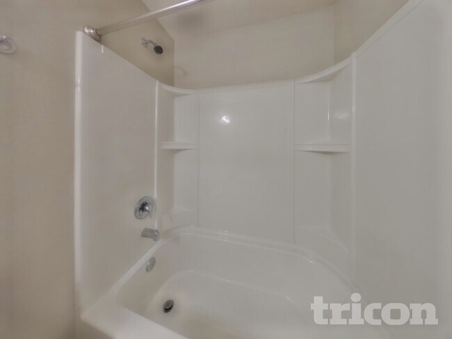 Building Photo - 78611 Rock Ct