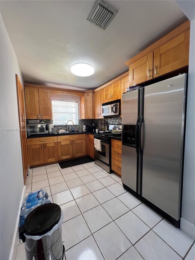 Building Photo - 14801 SW 87th Terrace