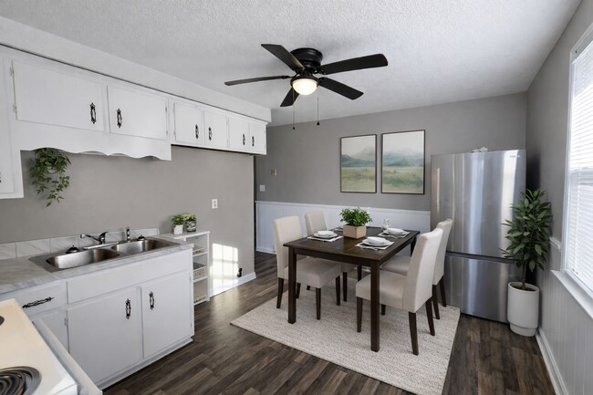 Building Photo - 108 Tandy Dr