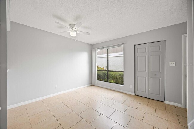 Building Photo - 4001 S Beneva Rd