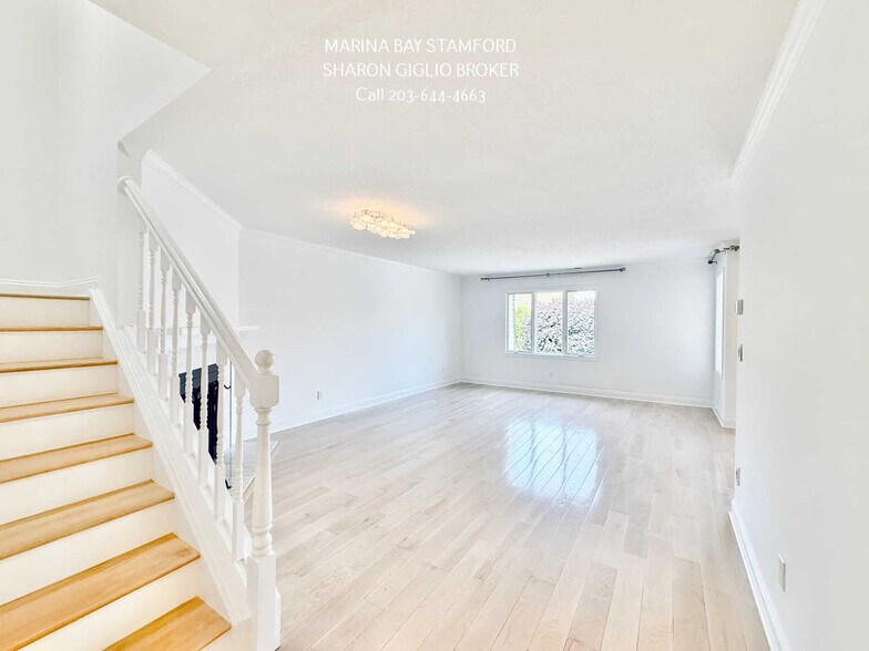 Building Photo - 61 Seaview Ave
