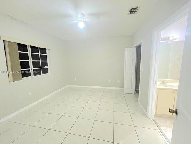Building Photo - 12263 SW 214 Ln