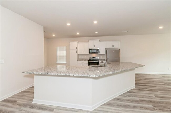 Building Photo - 603 Mackenzie Cv